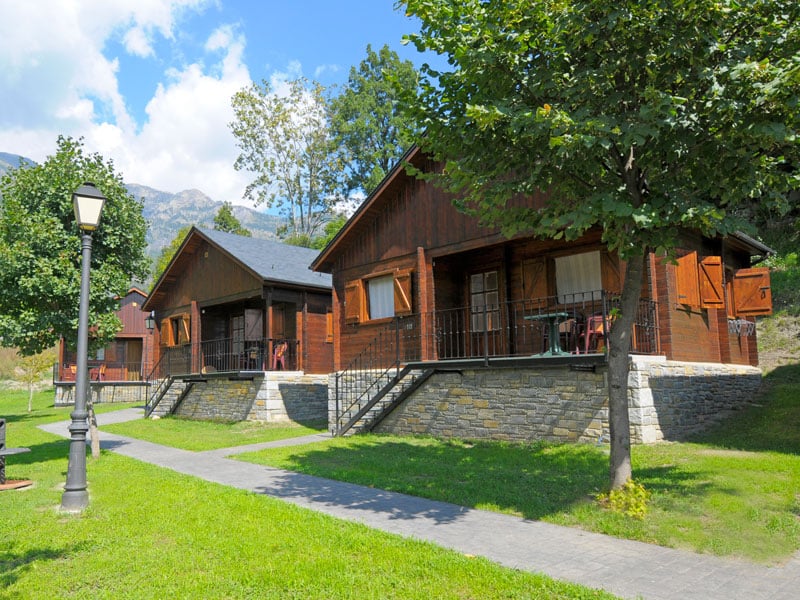 Bungalow camping Sesué