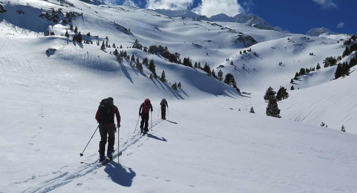 Esquí de travesía Chill-Outdoor Multi-day ski touring trek in Natural Park Posets-Maladeta with Chill-Outdoor