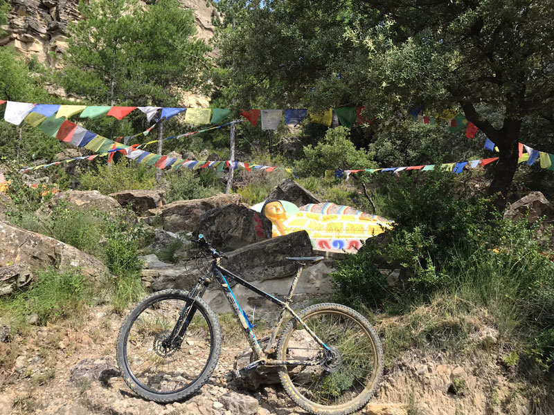 Templo budista Panillo - Chill-Outdoor Pyrenees