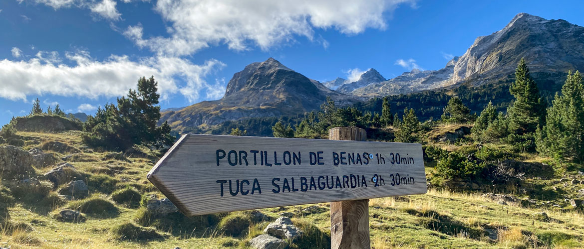 Hiking Salvaguardia - Three Valleys with Chill-Outdoor