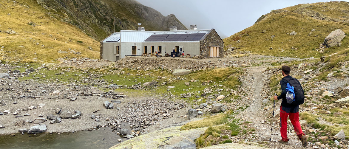 Hiking Salvaguardia - Three Valleys with Chill-Outdoor